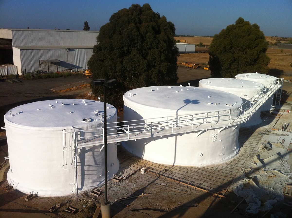 spray faom degester tank insulation system